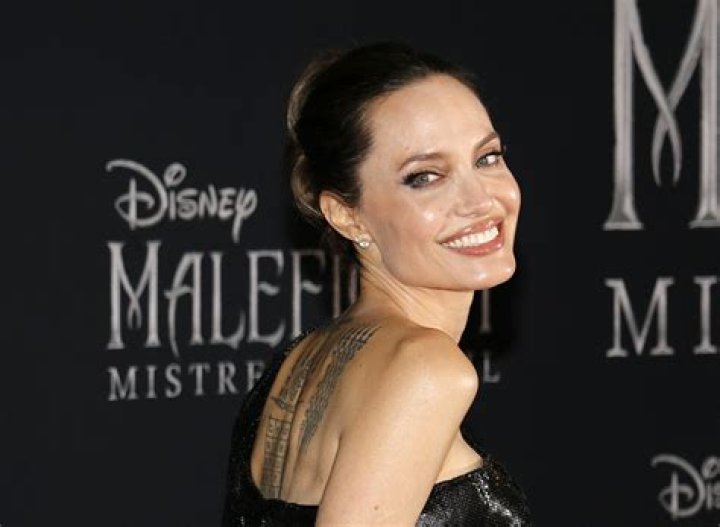11 Amazing Bodies of Angelina Jolie and Friends — Celebwell
