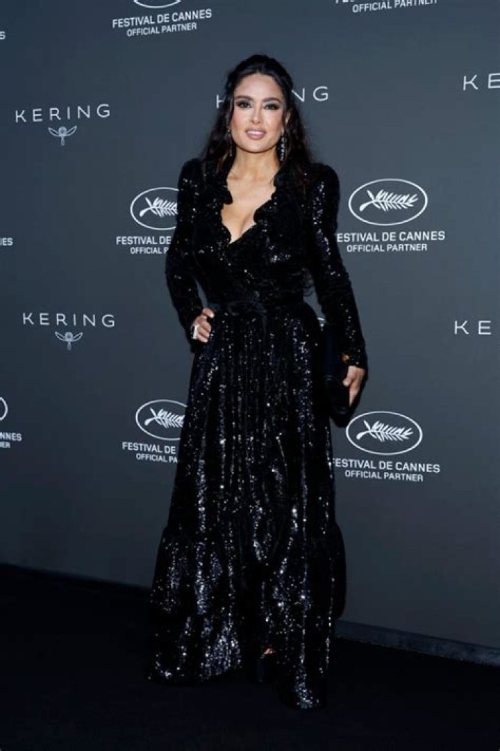 7 Weight Loss Secrets From Salma Hayek — Celebwell