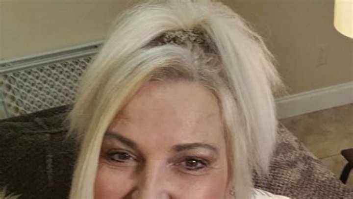 Angela Deem in Bathing Suit Says "Thank You" — Celebwell