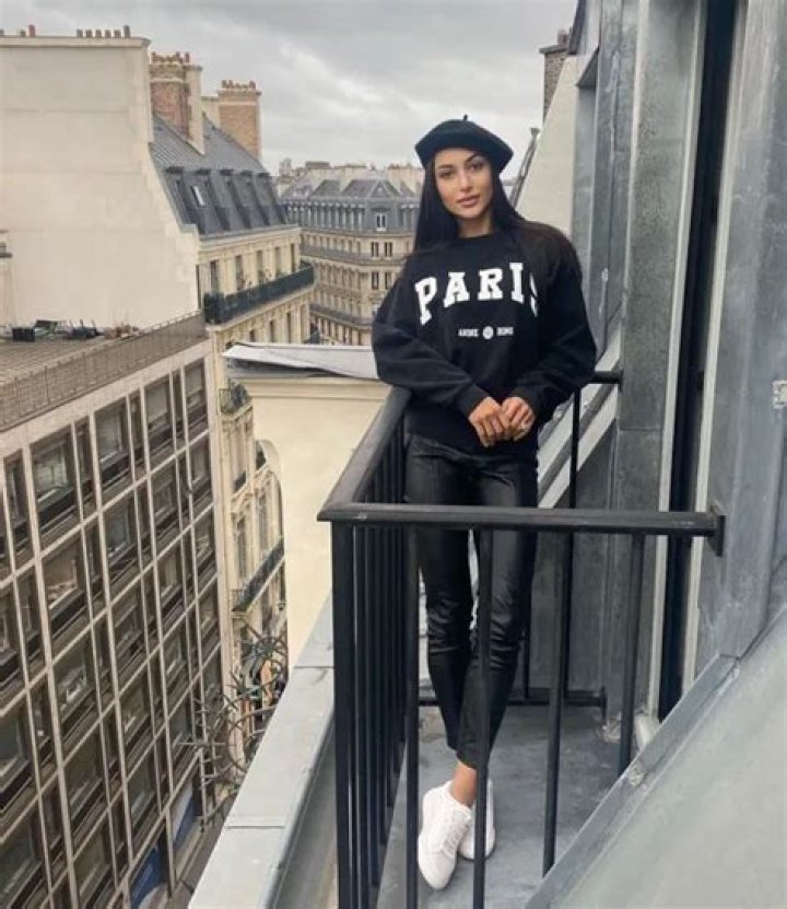 Anzhelika Tahir (Model) Age, Biography, Net Worth, Height & More