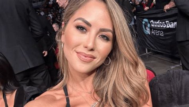 Brittney Palmer Shares Swimsuit Photo With Arianny Celeste in Bali