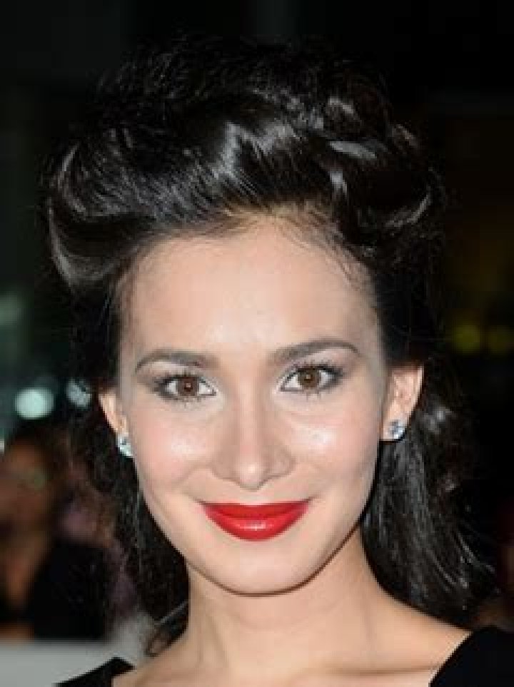 Celina Jade Height Weight Body Measurements Bra Size Age Facts Ethnicity