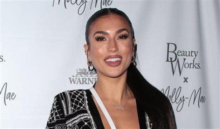 Emily Faye Miller in Bathing Suit Says "It's Snow Joke Outside" — Celebwell