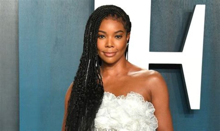 Gabrielle Union in Bikini Dances to the Beat of Her Own Drum — Celebwell