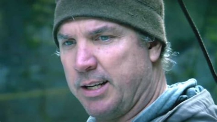 How Much Does Dustin Hurt Get Paid Per Episode? – Celebrity