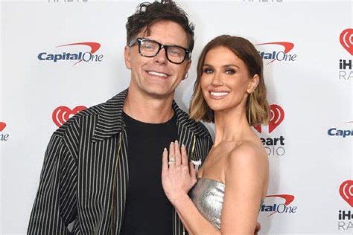 How Much Money Does Bobby Bones Make? – Celebrity