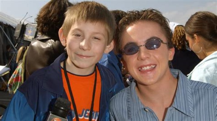 
How Much Money Does Erik Per Sullivan Make? Latest Income Salary
