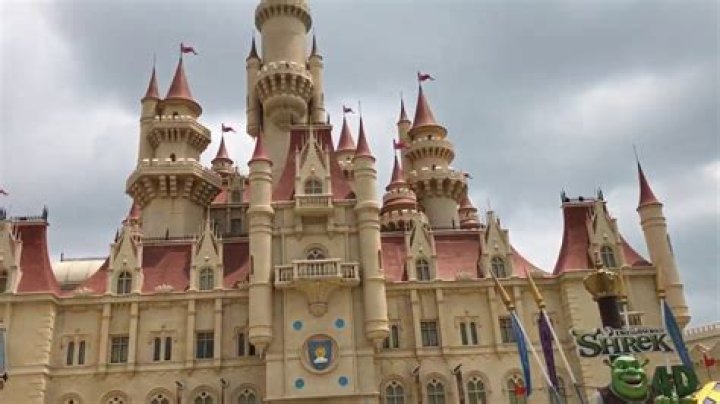 Is there Disneyland in Singapore? – Celebrity