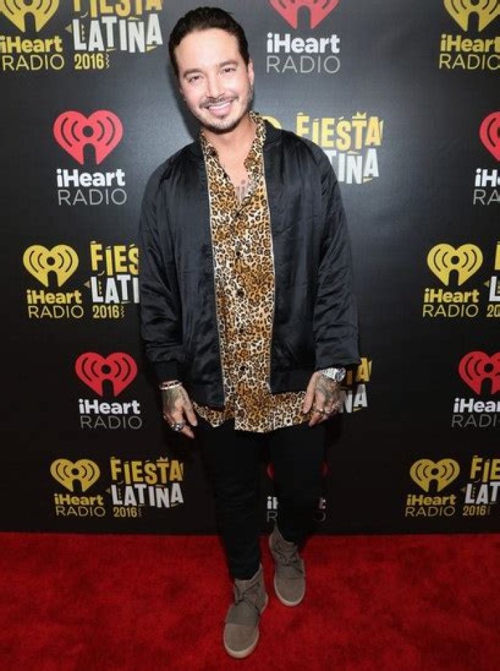 J Balvin Height Weight Body Measurements Shoe Size Age Stats Facts