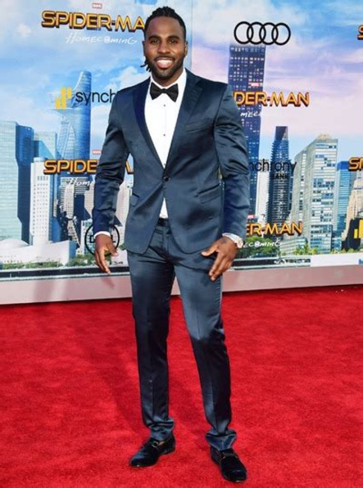 Jason Derulo Height Weight Body Measurements Shoe Size Age Facts Bio