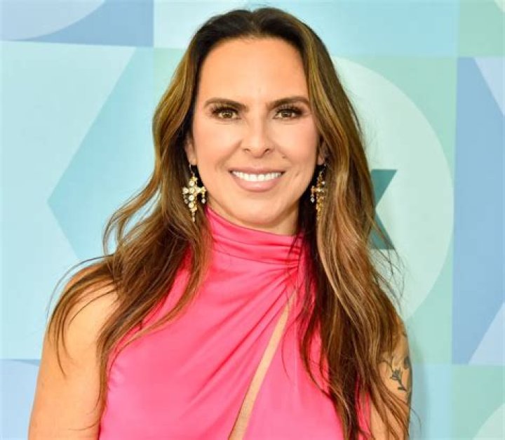 Kate del Castillo In Workout Gear Says “You Can Totally Rock It!” — Celebwell