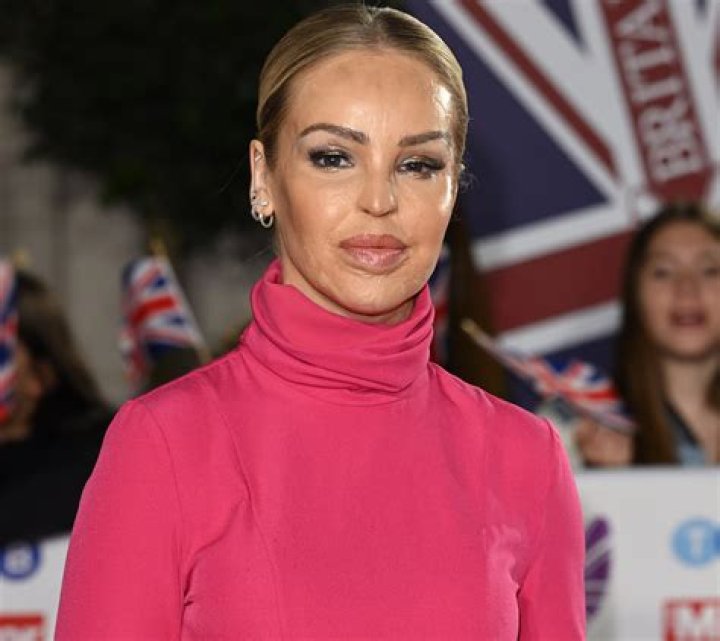 Katie Piper in Bathing Suit Has a "Reset" — Celebwell
