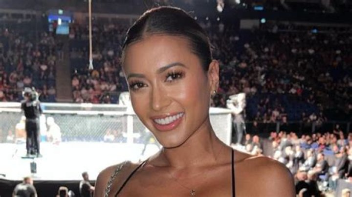 Kaz Crossley Shares Swimsuit Photo, Her First "as a Thai Citizen" — Celebwell