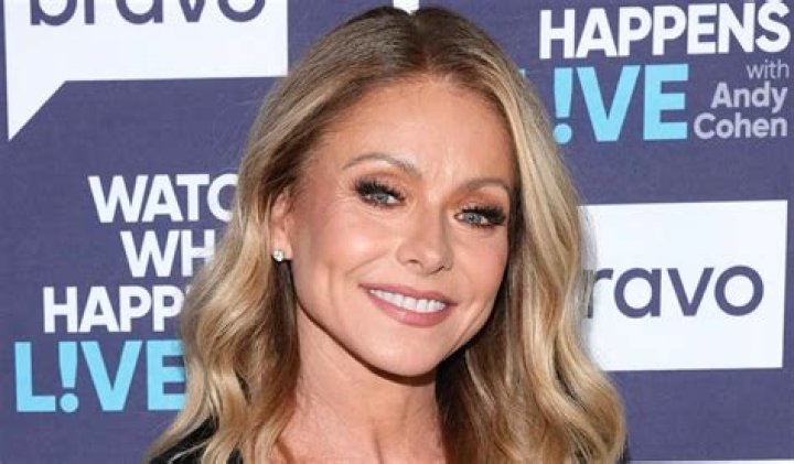 Kelly Ripa in Swimsuit Gets Birthday Tribute From Mark Consuelos