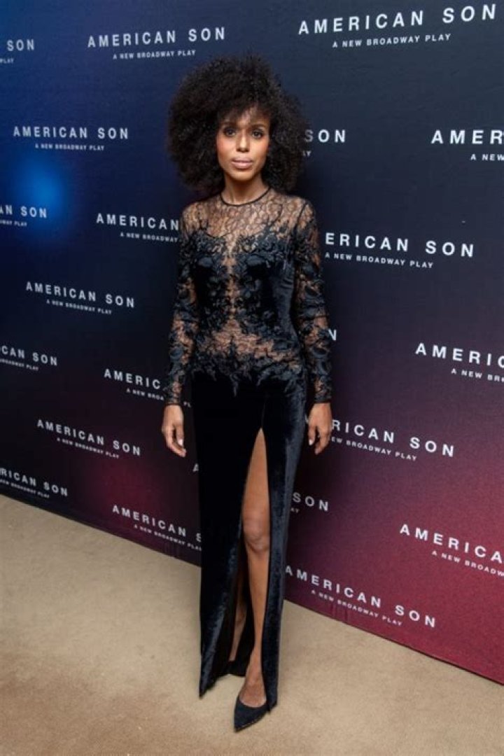 Kerry Washington in Bathing Suit is "Going Green" — Celebwell
