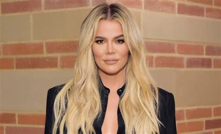 Khloe Kardashian Shows Off Figure on "Motivational" Magazine Cover — Celebwell