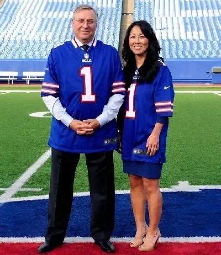 Kim Pegula Wiki, Age, Net Worth, Husband, Kids, Ethnicity & More