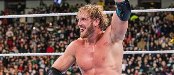 Logan Paul Height Weight Body Measurements Shoe Size Age Family Facts