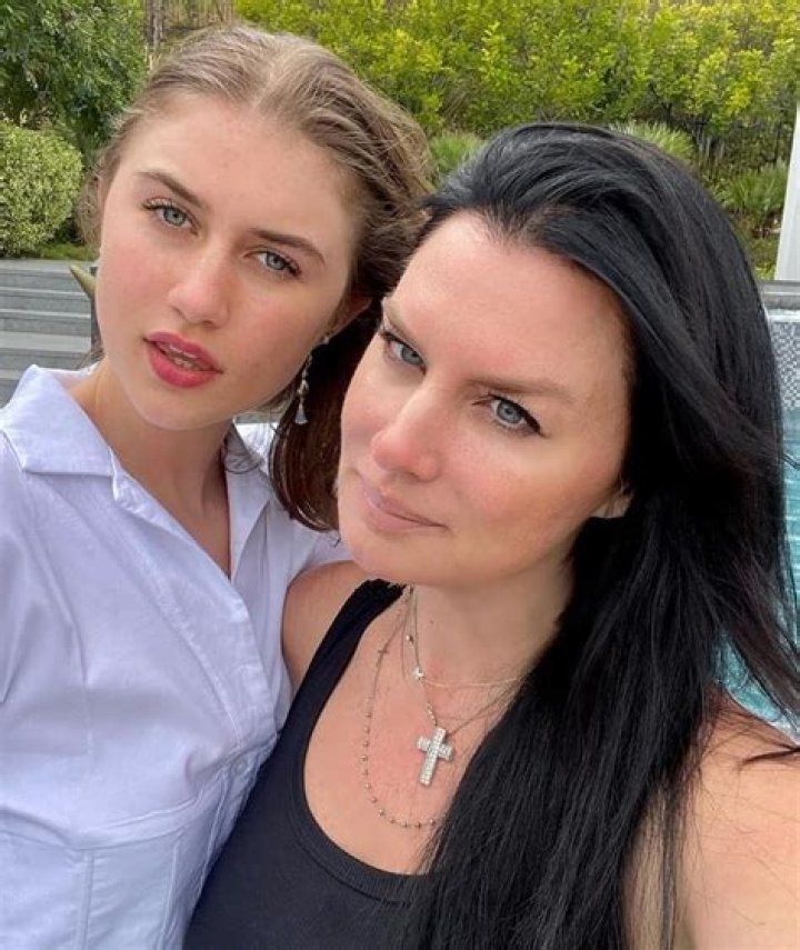 Maddie Phillips Wiki, Age, Boyfriend, Height, Net worth, Family & Biography
