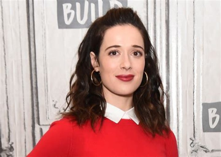 Marina Squerciati in Bathing Suit Says "Now You See Me" — Celebwell