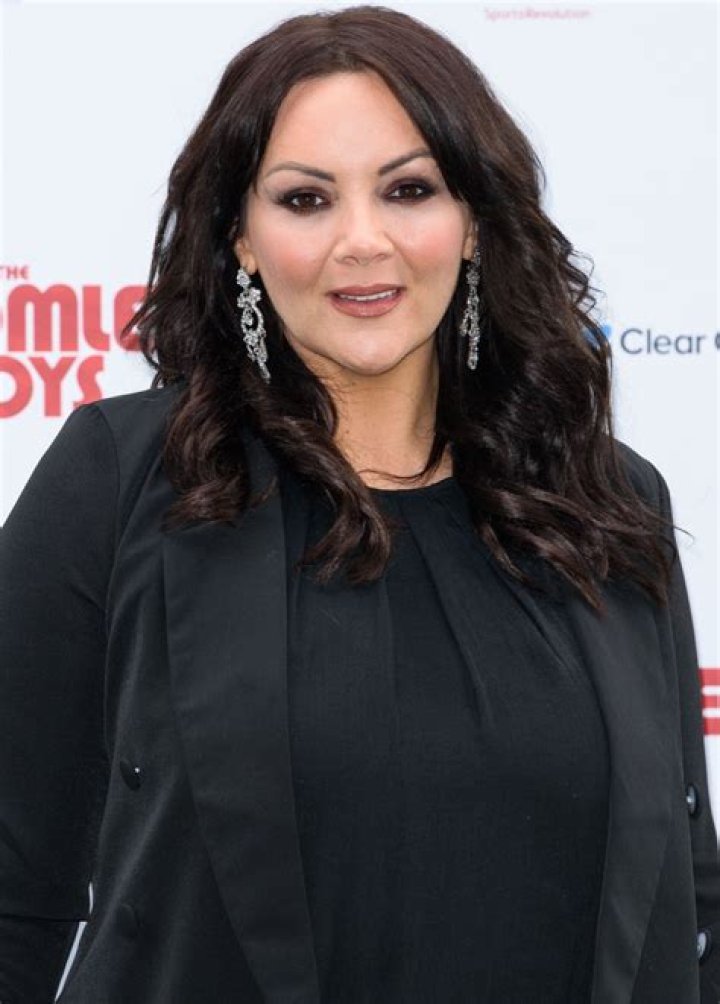 Martine McCutcheon in Bathing Suit is on "Holiday" — Celebwell