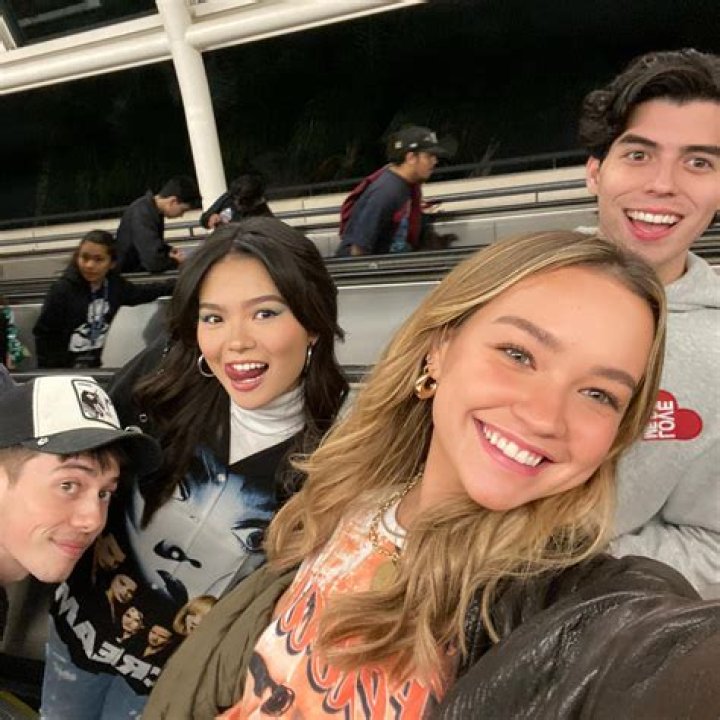 Sadie Stanley Wiki, Boyfriend, Age, Height, Siblings & Net worth