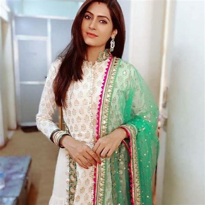 Sangeeta Chauhan Wiki, Husband, Age, Height, Net worth & Biography