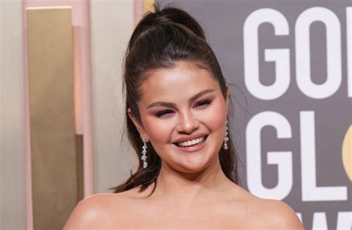 Selena Gomez in Bathing Suit Poses on a Boat — Celebwell