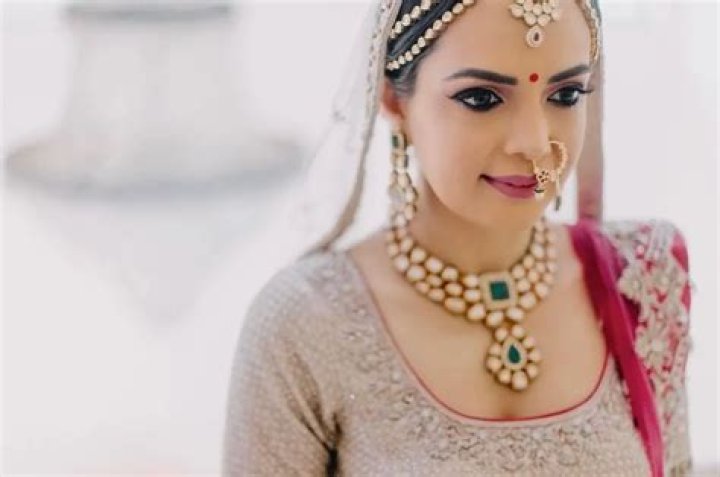 Shweta Agarwal [Aditya Narayan’s Wife] Biography, Wiki, & More