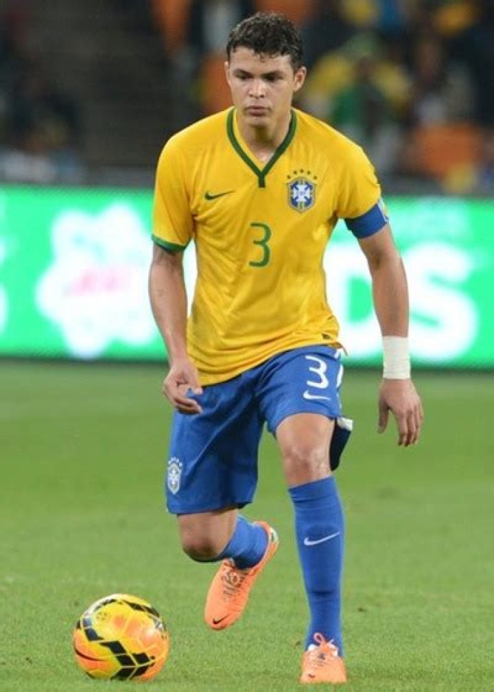 Thiago Silva Body Measurements Height Weight Shoe Size Stats Facts