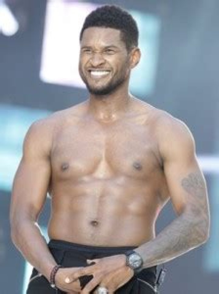 Usher Body Measurements Height Weight Shoe Biceps Size Vital Statistics