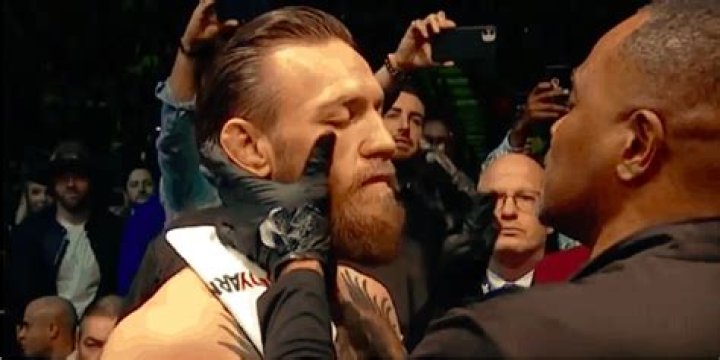 Why Do Boxers Put Vaseline In Their Nose? – Celebrity