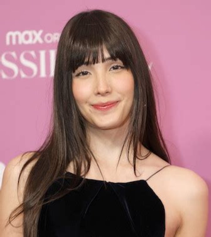 Zión Moreno Bra Size, Age, Weight, Height, Measurements